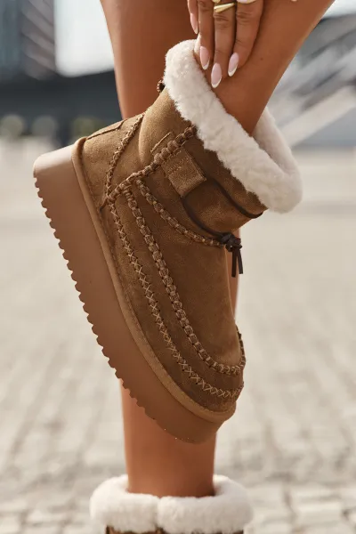 BIG STAR SHOES Semišové dámske snehule s ozdobnými švami Big Star
