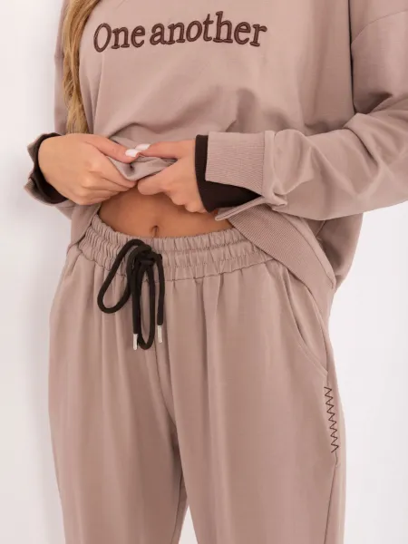 Set-RV-KMPL-A883.68-dark beige