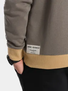 Pánsky sveter OMBRE Sweatshirt B1673 V-7 dark brown