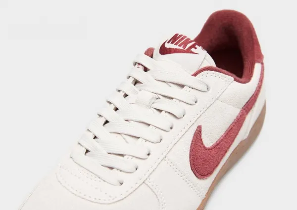Nike Wmns Field General Suede