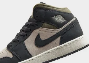 Air Jordan 1 Mid