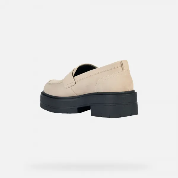 Beige women's moccasins Geox Spherica Ec7 - Women's