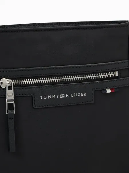 Čierna pánska taška cez rameno Tommy Hilfiger Urban Repreve Mini Crossover