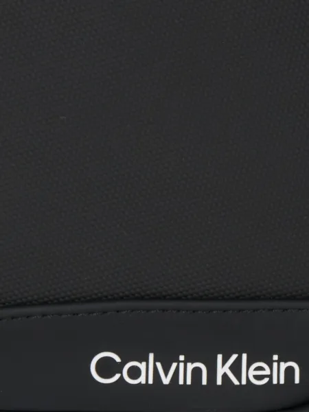 Čierna pánska taška cez rameno Calvin Klein Rubberized Conv Reporter S