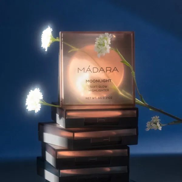 MÁDARA MOONLIGHT Soft Glow Mineral Highlighter rozjasňovač odtieň STARDUST 6 g