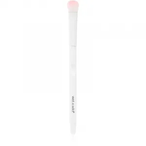 Wet n Wild Essential Large Eyeshadow Brush veľký štetec na očné tiene 1 ks