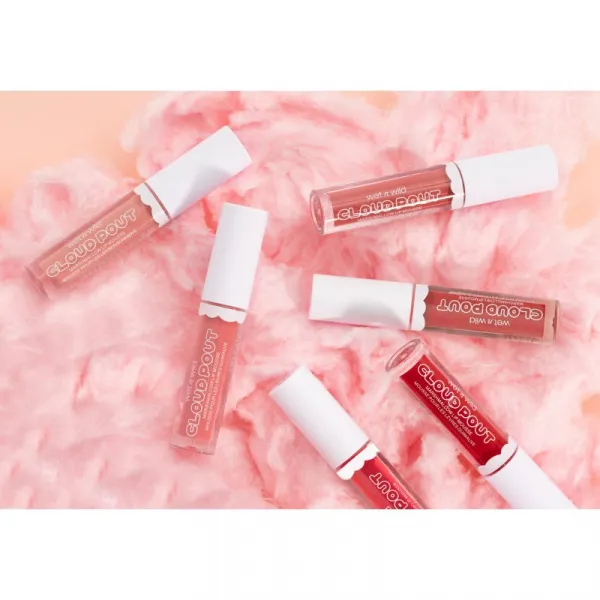 Wet n Wild Cloud Pout Marshmallow Lip Mousse tekutý rúž odtieň To My Mallow 3 ml