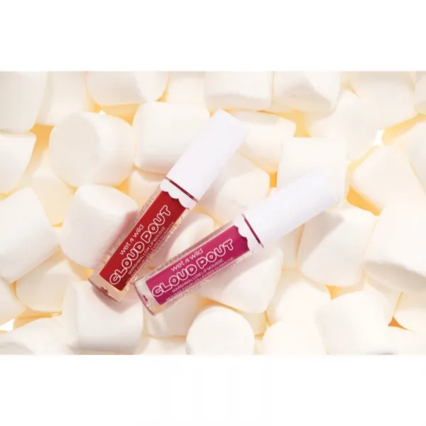 Wet n Wild Cloud Pout Marshmallow Lip Mousse tekutý rúž odtieň To My Mallow 3 ml
