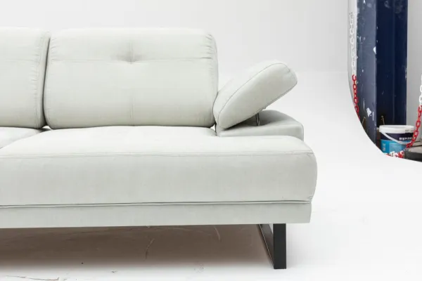 Hanah Home Dvoumístná pohovka Mustang 199 cm bílá