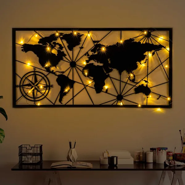 Dekoratívny kovový doplnok na stenu World Map Led 452