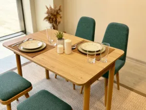 Jedálenský set s rozkladacím stolom a stoličkami (5 kusov) Vina Mini 02 1070 - Oak, Green