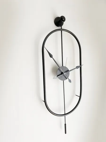 Dekoratívne kovové nástenné hodiny Mclock-00104