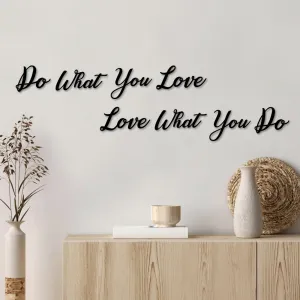 Dekoratívny kovový doplnok na stenu Do Love Love Do