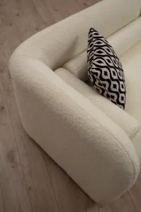 Trojmiestna pohovka Victoria Cream Bouclette
