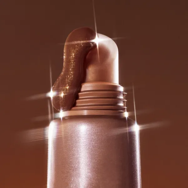 OLEHENRIKSEN Pout Preserve Peptide Lip Treatment hydratačný lesk na pery odtieň Cocoa Crème Glimmer 12 ml