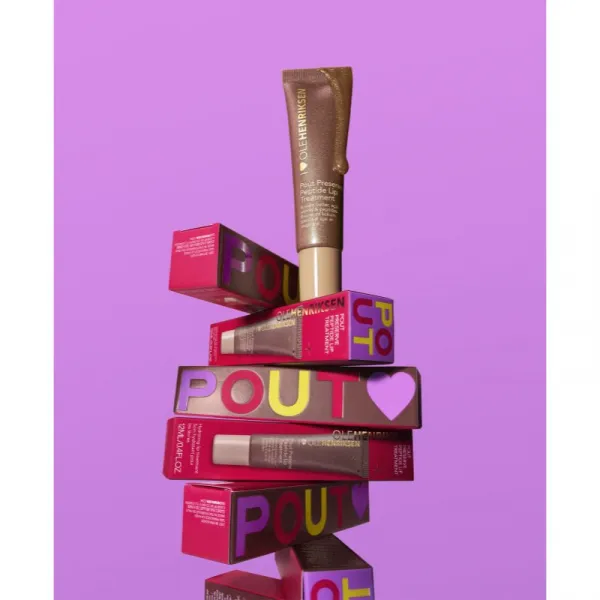 OLEHENRIKSEN Pout Preserve Peptide Lip Treatment hydratačný lesk na pery odtieň Cocoa Crème Glimmer 12 ml