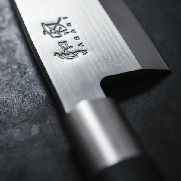 KAI Wasabi Black Slicing 6723L 23 cm