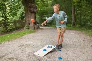 Hádzacia hra Cornhole