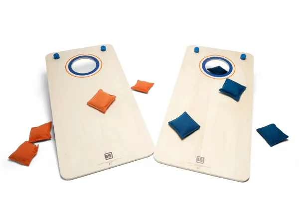 Hádzacia hra Cornhole