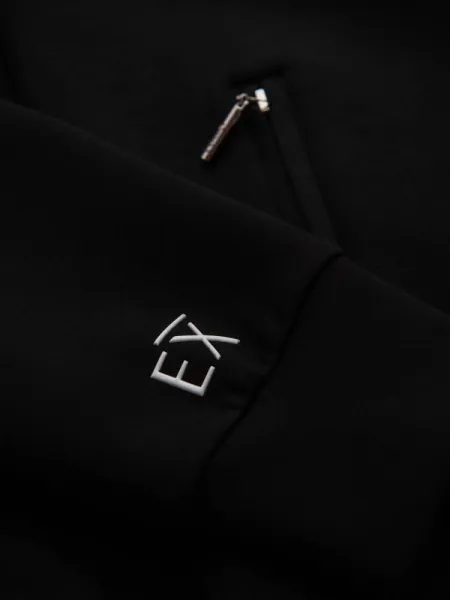 Pánska mikina s kapucňou na zips- čierna