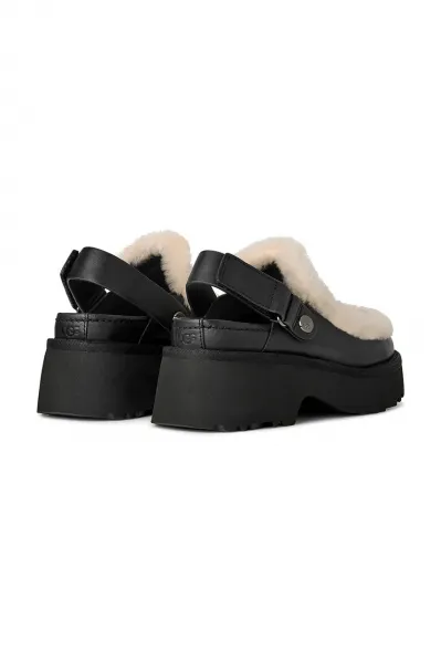 Šľapky UGG Esmee Leather Clog