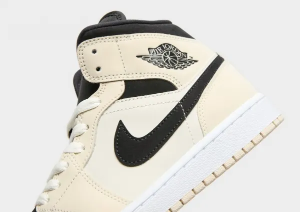 Jordan Wmns Air Jordan 1 Mid