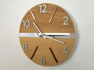 ModernClock Drevené nástenné hodiny Aksel 33 cm dub prírodná/medená/strieborná