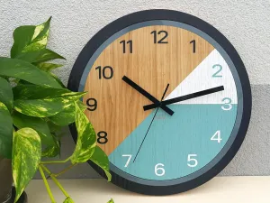 ModernClock Drevené nástenné hodiny Paris 33 cm modré/čierne
