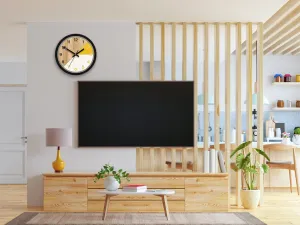 ModernClock Drevené nástenné hodiny Paris 33 cm žlté/čierne