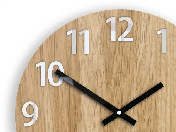 ModernClock Drevené nástenné hodiny Amadeus 33 cm čierne/biele