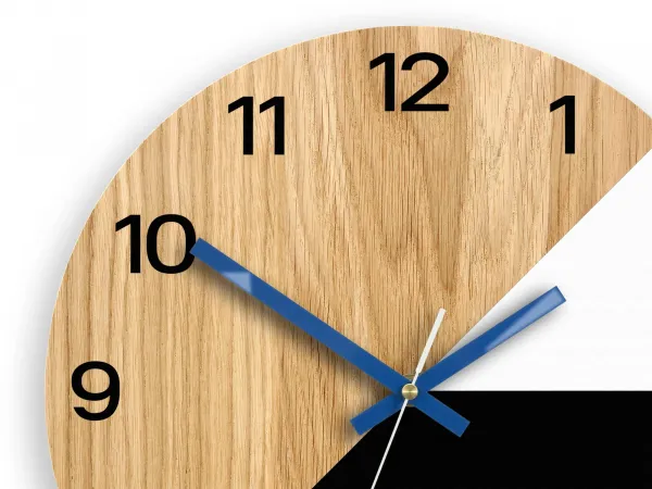 ModernClock Drevené nástenné hodiny Texas 33 cm čierne/modré