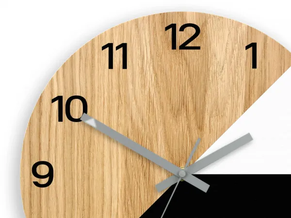 ModernClock Drevené nástenné hodiny Texas 33 cm čierne/šedé