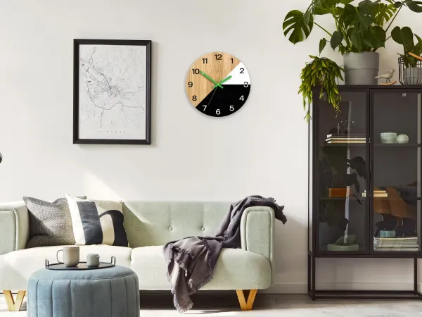 ModernClock Drevené nástenné hodiny Texas 33 cm čierne/zelené