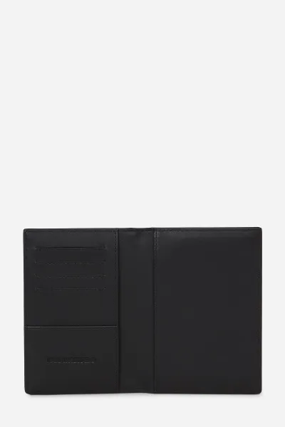 Púzdro Na Pas Karl Lagerfeld K/Ikon Nylon Passport Holder Black