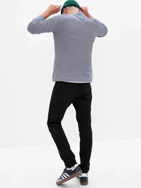GAP Džínsy pre mužov  slim Taper Flex 527394-00 Veľkosť: 28/30