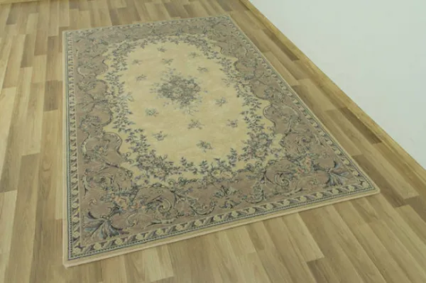 Koberec Isfahan Dafne alabastrový