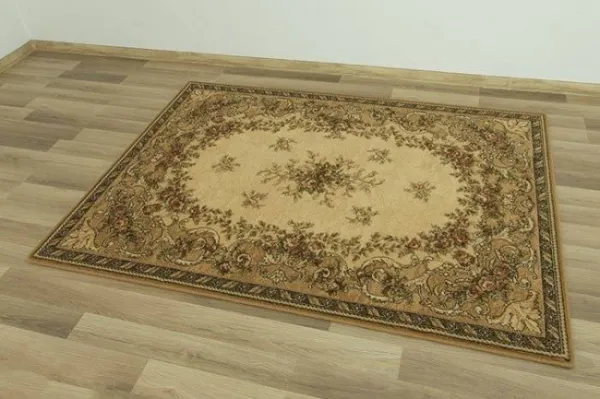 Koberec Isfahan Dafne Sahara hnedý
