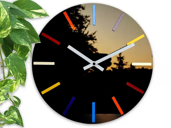 ModernClock Nástenné hodiny Colorfull 32 cm čierne/farebné