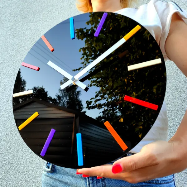 ModernClock Nástenné hodiny Colorfull 32 cm čierne/farebné
