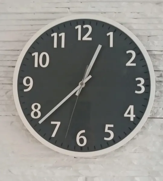 ModernClock Nástenné hodiny Louis 30 cm šedé