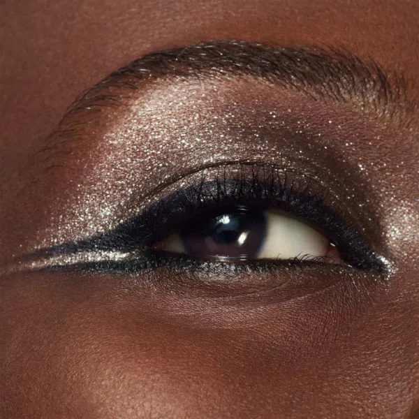 MAC Cosmetics Dazzleshadow Liquid Eyeshadow tekuté očné tiene odtieň Champagne Trail 4 ml