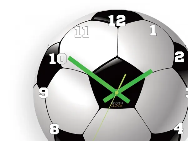ModernClock Dětské nástěnné hodiny Fotbal 30 cm černobílé