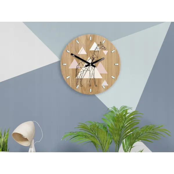 ModernClock Drevené nástenné hodiny Žirafa 33 cm dub prírodný