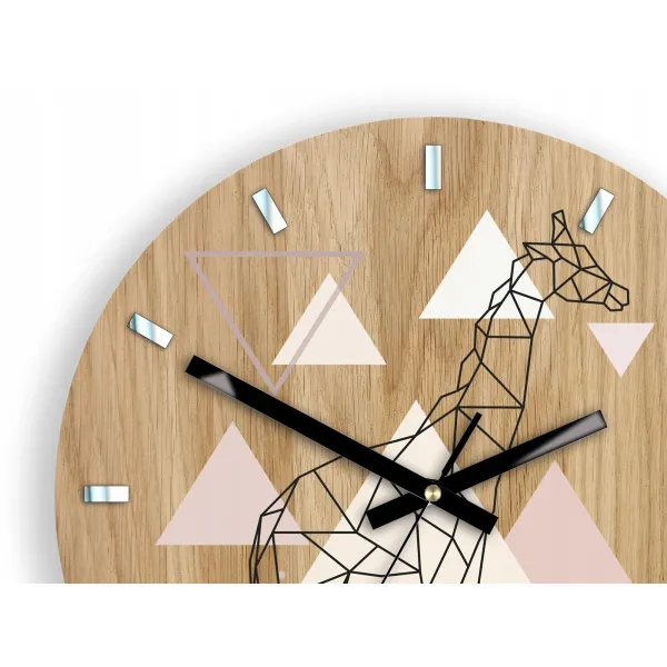 ModernClock Drevené nástenné hodiny Žirafa 33 cm dub prírodný