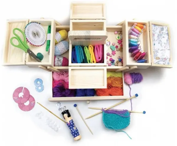Activity Box – pletenie a šitie