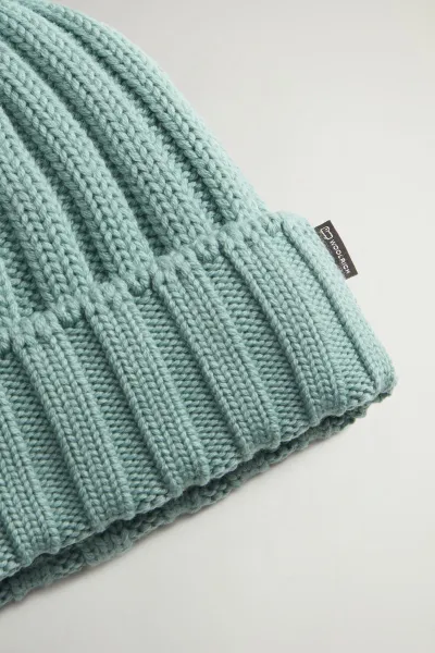 Čapica Woolrich Beanie Cashmere Pom Pom Chinois Green
