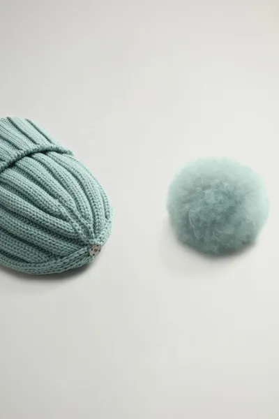 Čapica Woolrich Beanie Cashmere Pom Pom Chinois Green