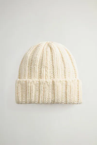 Čapica Woolrich Chunky Beanie Milky Cream