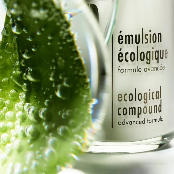 Sisley Ecological Compound Day and Night hydratačná emulzia s regeneračným účinkom 60 ml