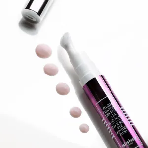 Sisley Black Rose Eye Contour Fluid rozjasňujúci protivráskový fluid na očné okolie s revitalizačným účinkom 14 ml